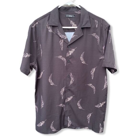 Shein Shirt‎ - Picture 1 of 8